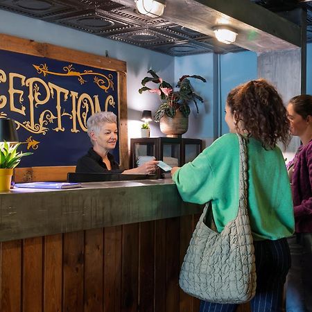 Stayokay Hostel Eindhoven - Blue Collar Екстериор снимка