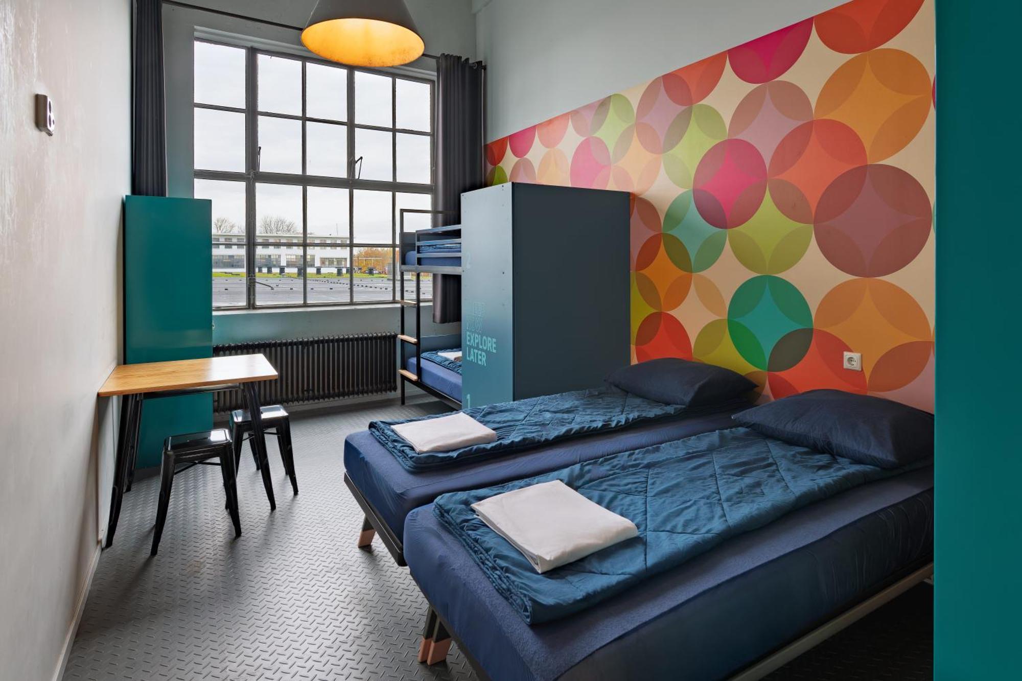 Stayokay Hostel Eindhoven - Blue Collar Екстериор снимка