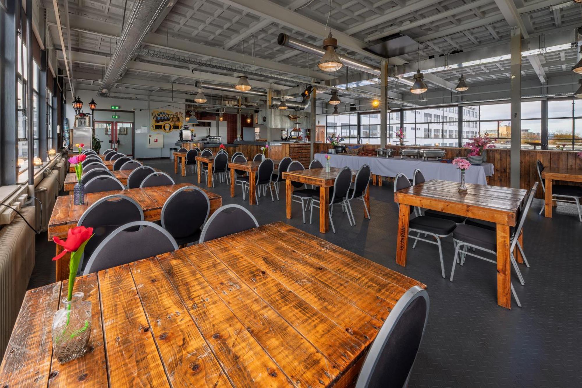 Stayokay Hostel Eindhoven - Blue Collar Екстериор снимка