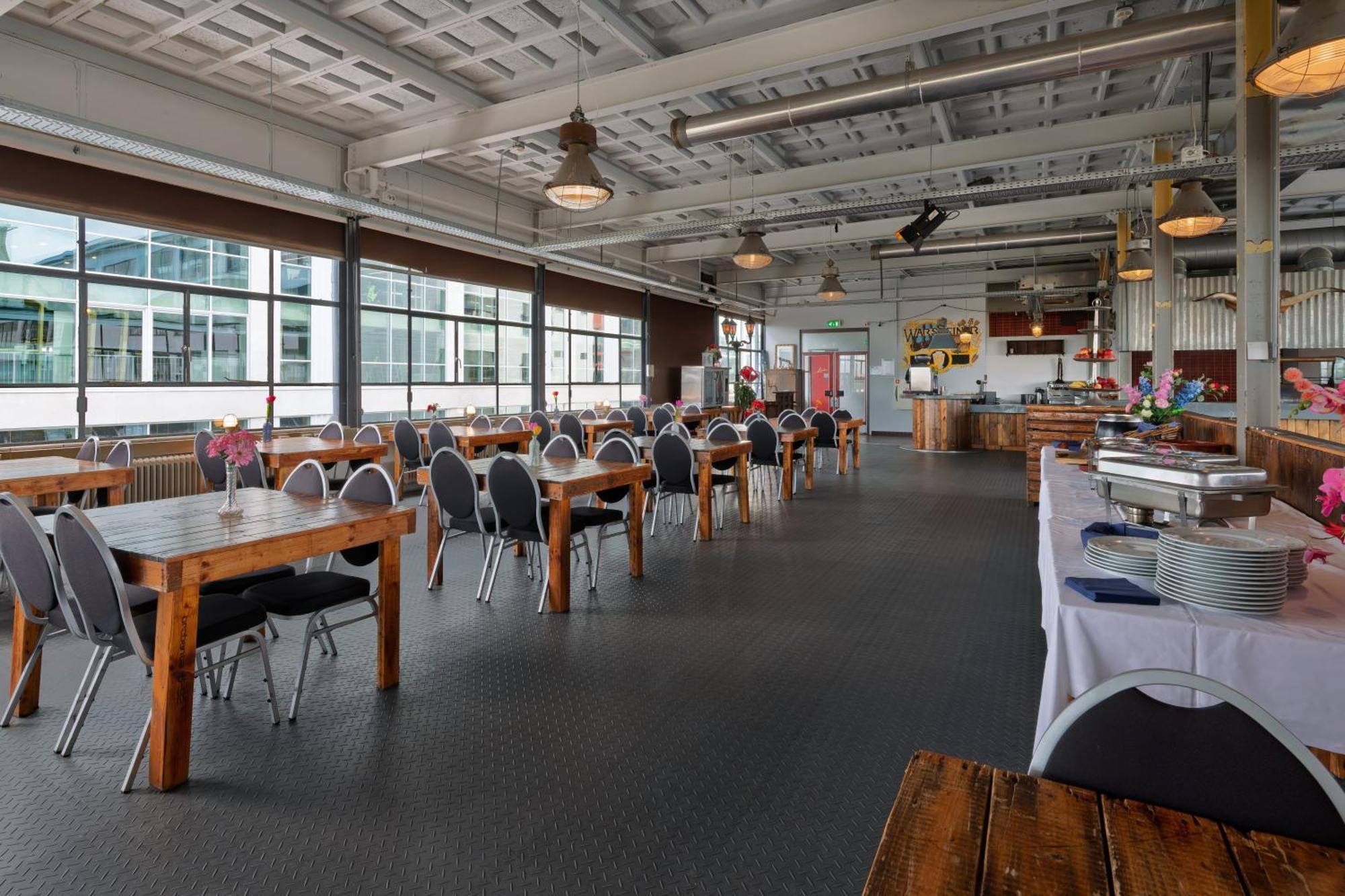 Stayokay Hostel Eindhoven - Blue Collar Екстериор снимка