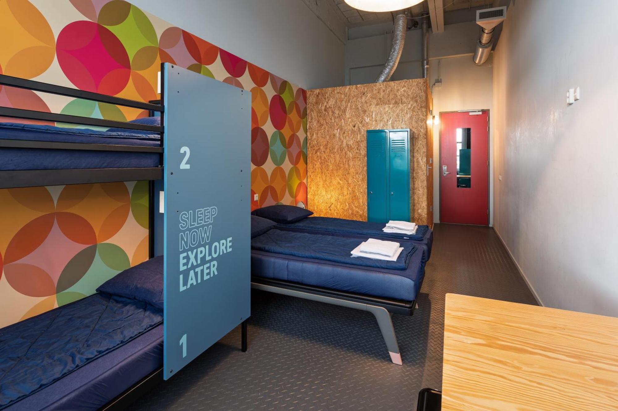 Stayokay Hostel Eindhoven - Blue Collar Екстериор снимка