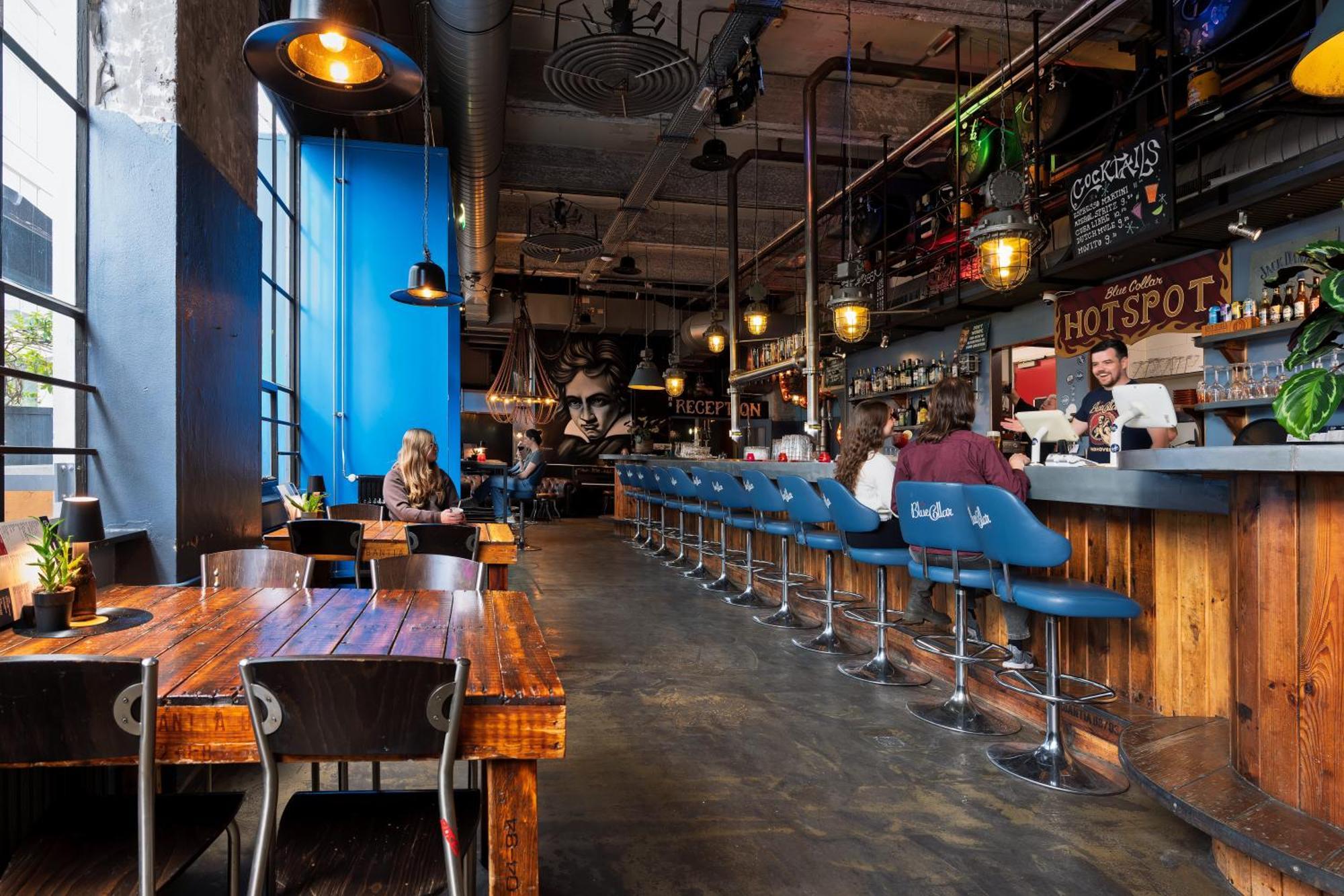Stayokay Hostel Eindhoven - Blue Collar Екстериор снимка