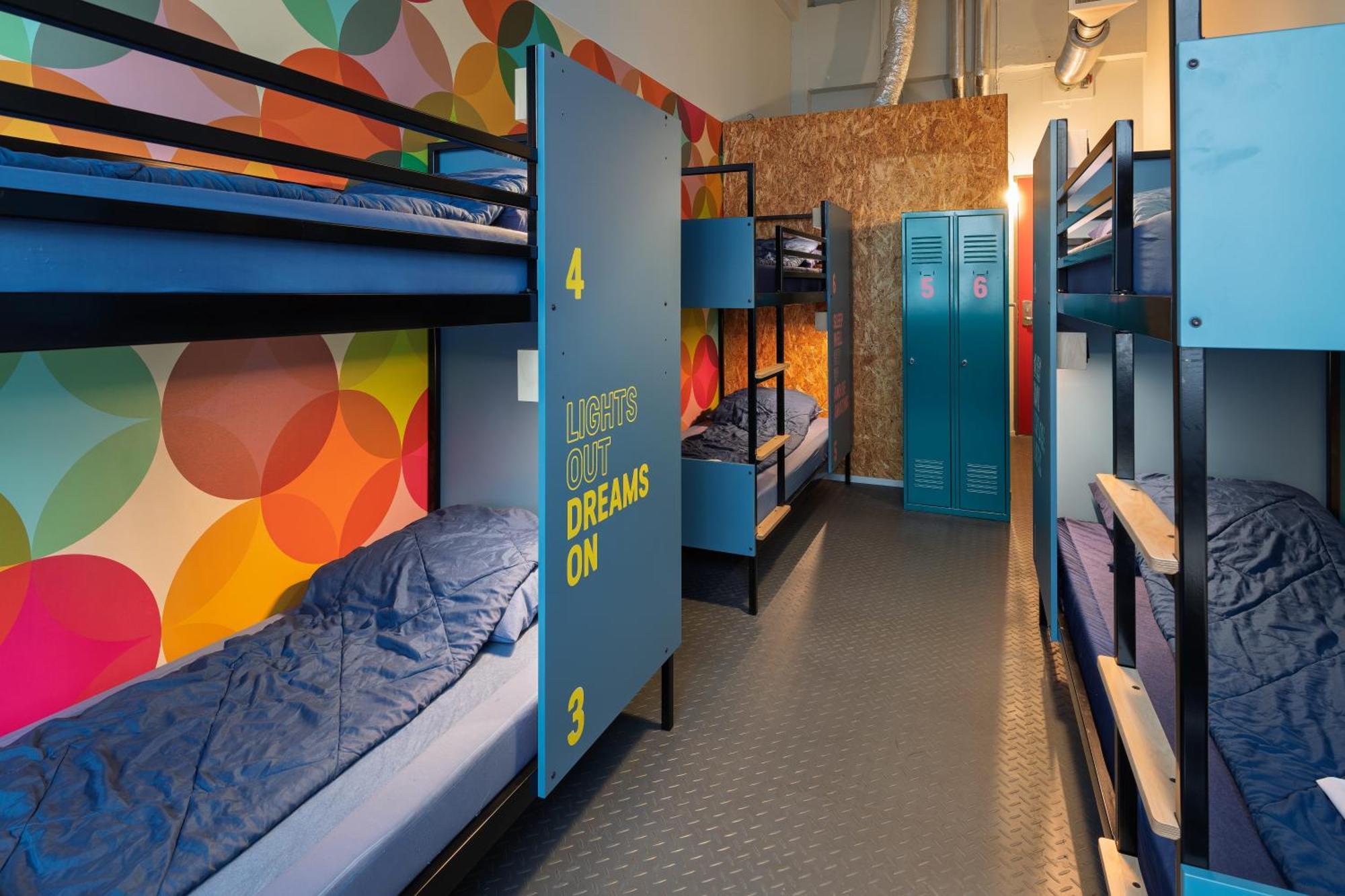 Stayokay Hostel Eindhoven - Blue Collar Екстериор снимка