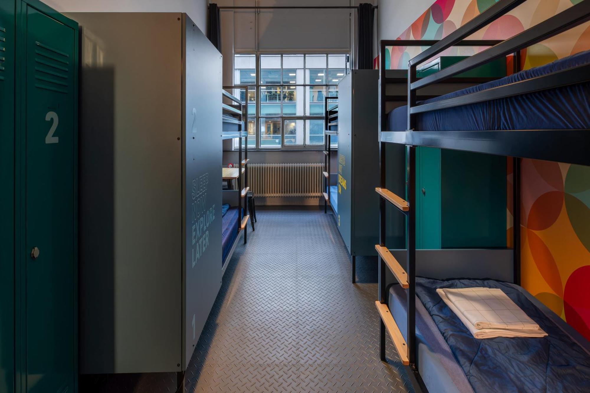 Stayokay Hostel Eindhoven - Blue Collar Екстериор снимка