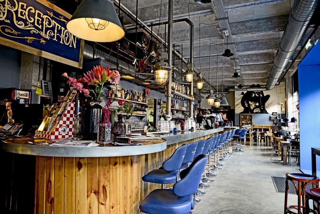 Stayokay Hostel Eindhoven - Blue Collar Екстериор снимка