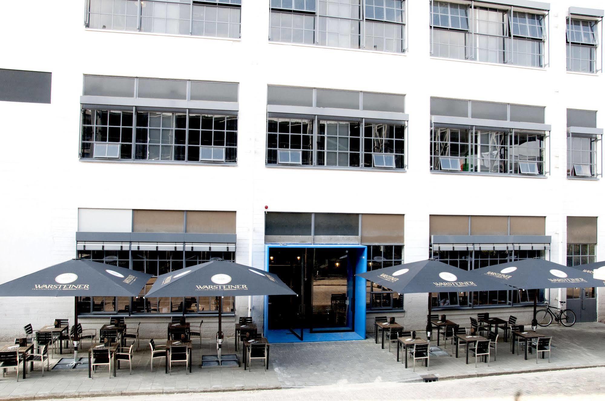 Stayokay Hostel Eindhoven - Blue Collar Екстериор снимка