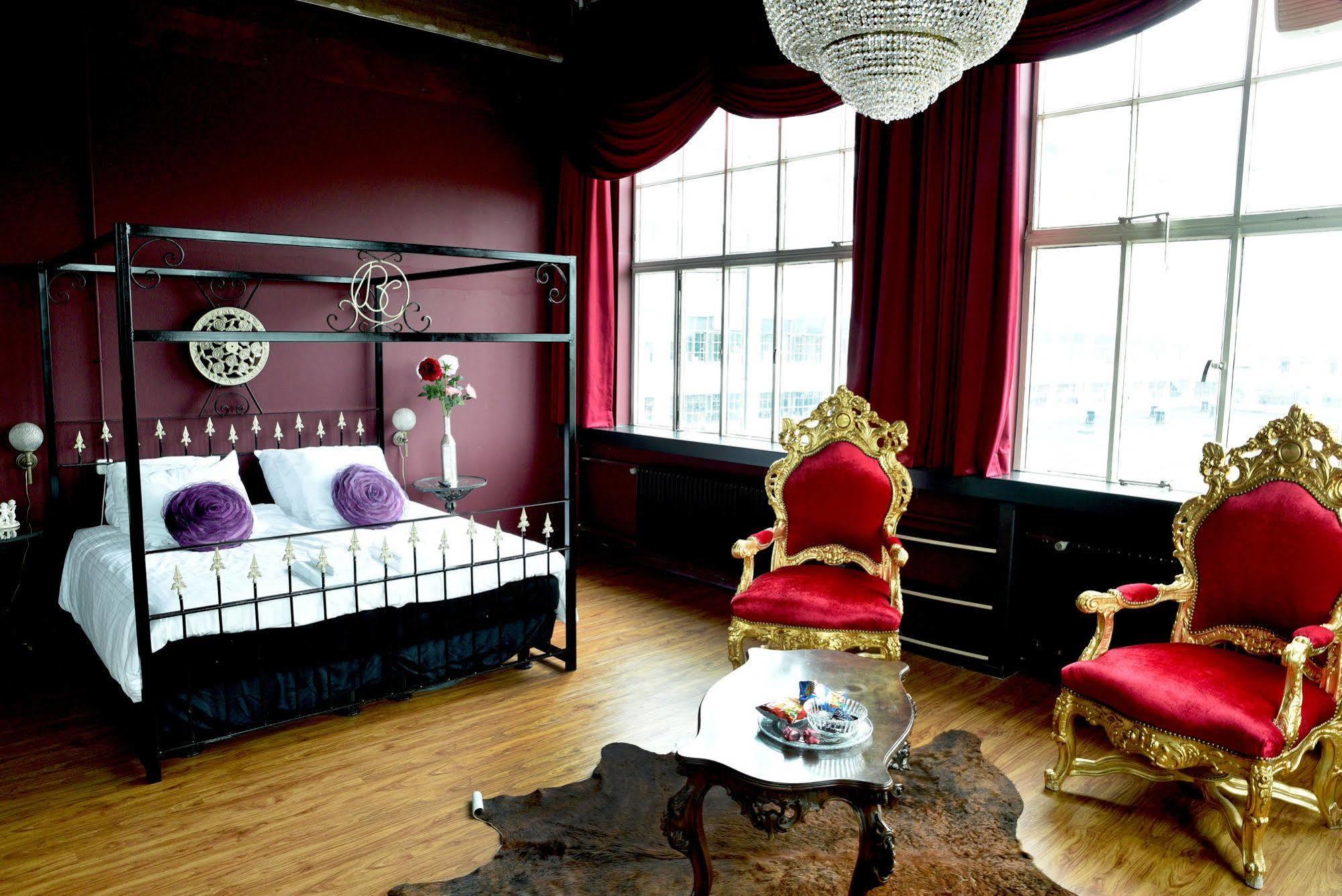 Stayokay Hostel Eindhoven - Blue Collar Екстериор снимка