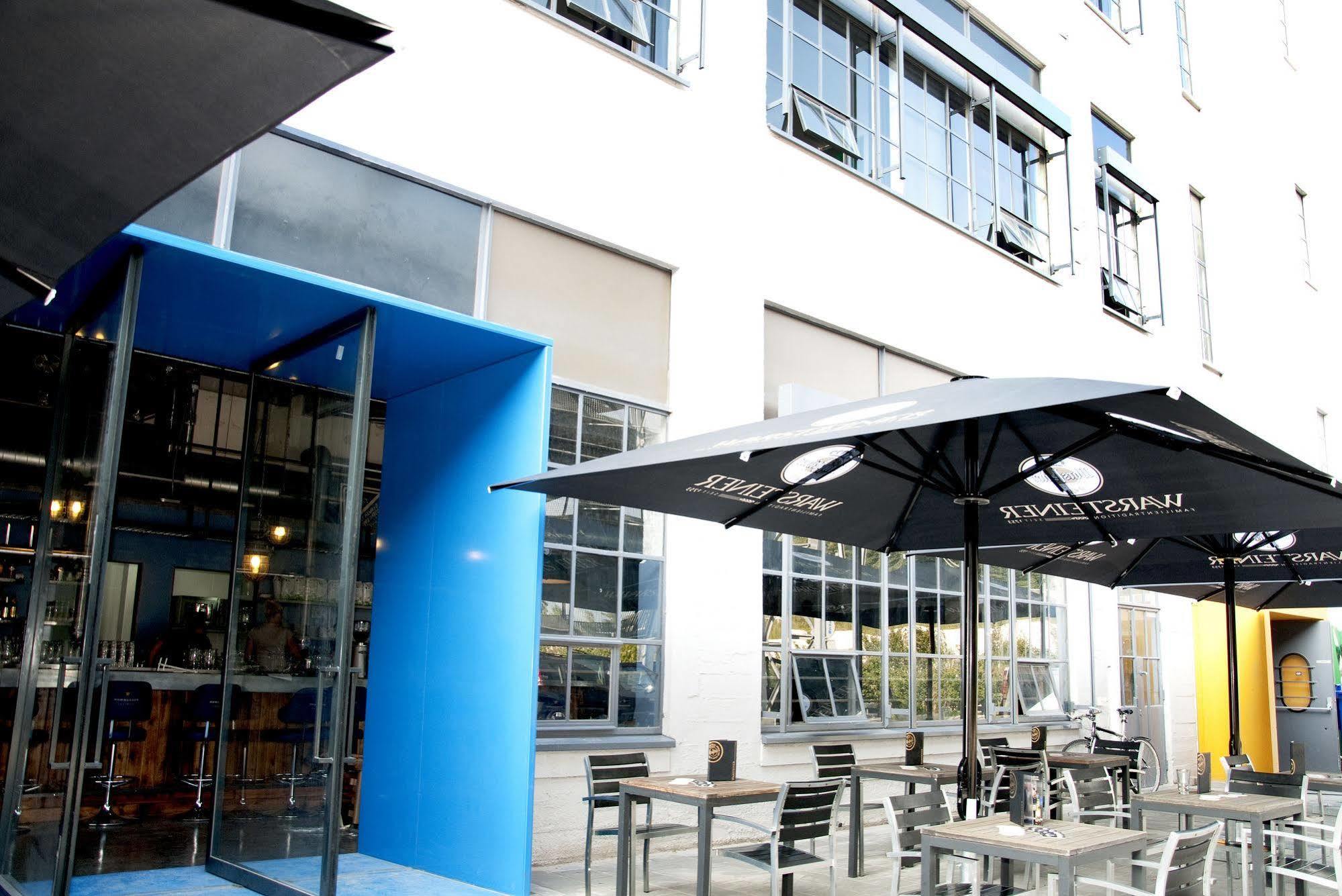 Stayokay Hostel Eindhoven - Blue Collar Екстериор снимка