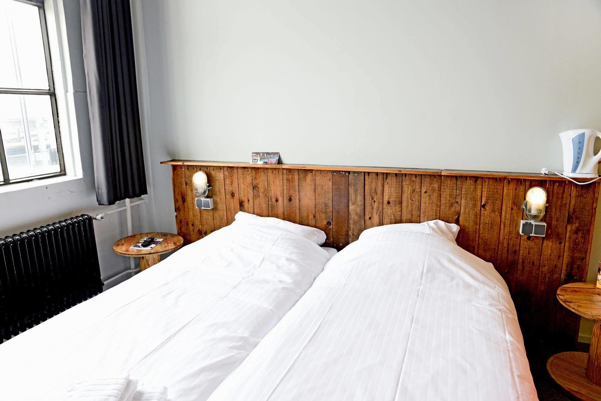 Stayokay Hostel Eindhoven - Blue Collar Екстериор снимка